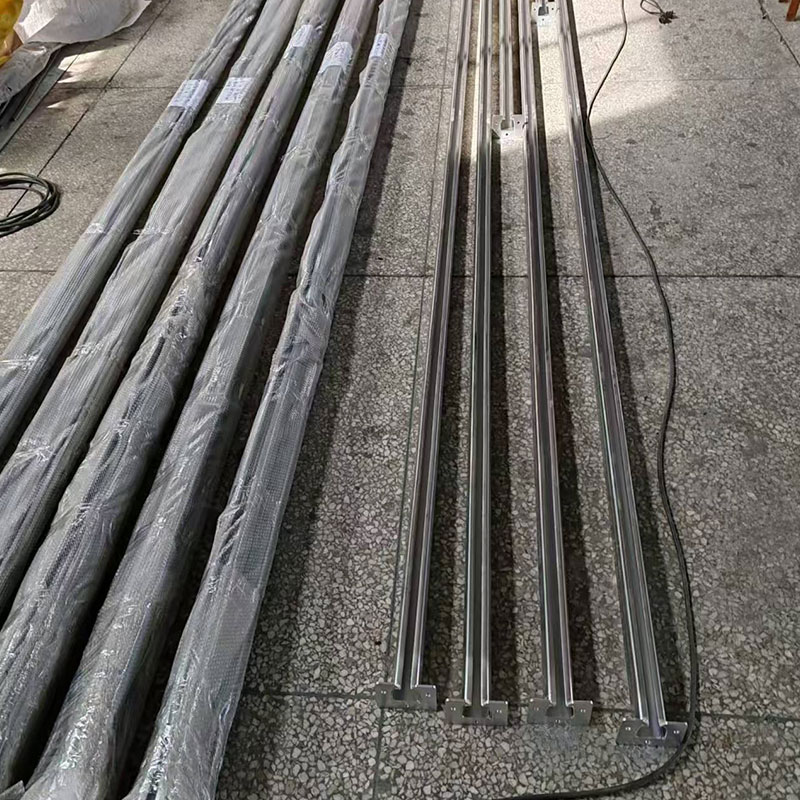 C型滑轨